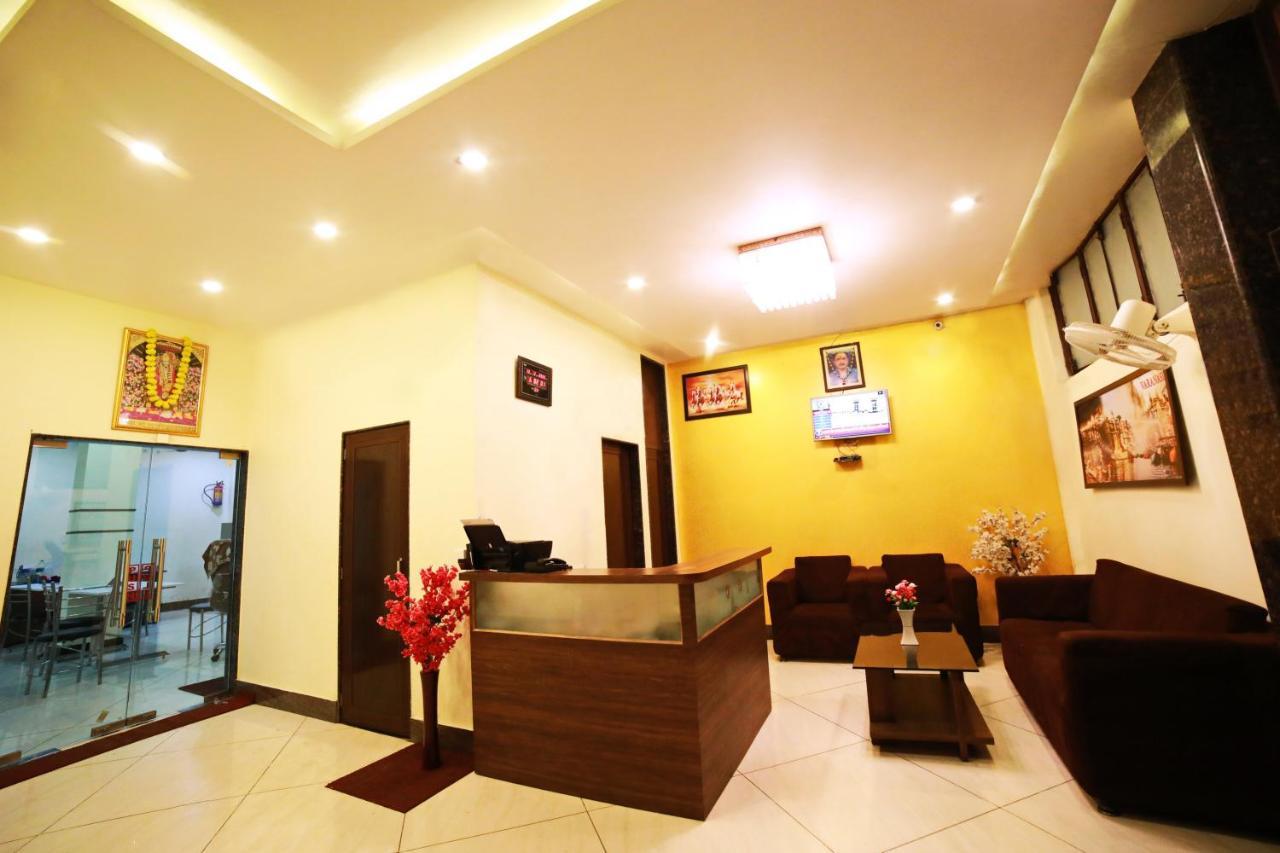 Oyo 16708 Sada Shiv Guest House Váránaszi Kültér fotó