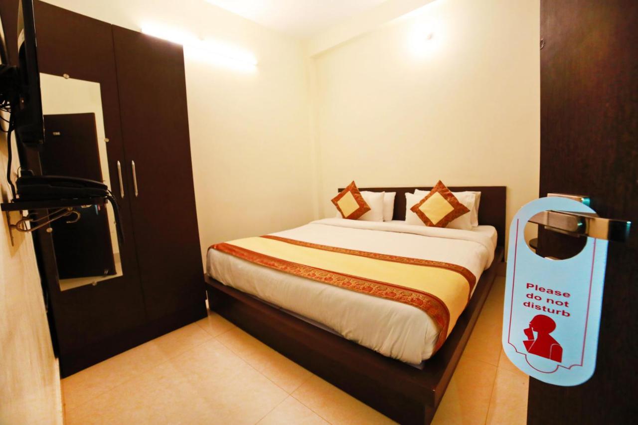 Oyo 16708 Sada Shiv Guest House Váránaszi Kültér fotó
