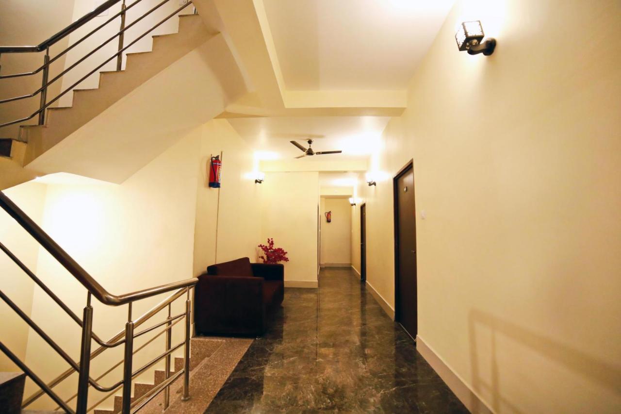 Oyo 16708 Sada Shiv Guest House Váránaszi Kültér fotó