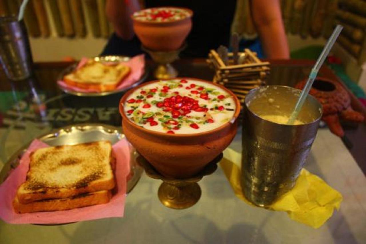 Oyo 16708 Sada Shiv Guest House Váránaszi Kültér fotó