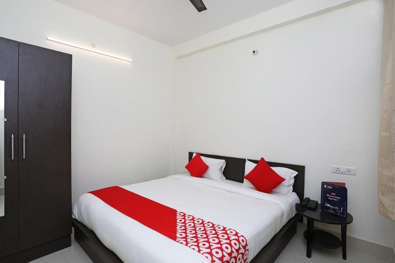 Oyo 16708 Sada Shiv Guest House Váránaszi Kültér fotó