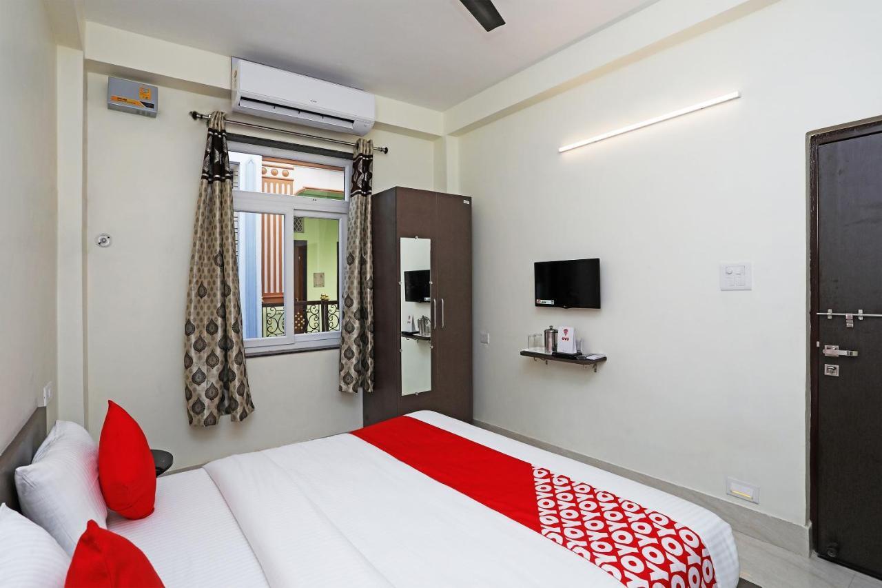 Oyo 16708 Sada Shiv Guest House Váránaszi Kültér fotó