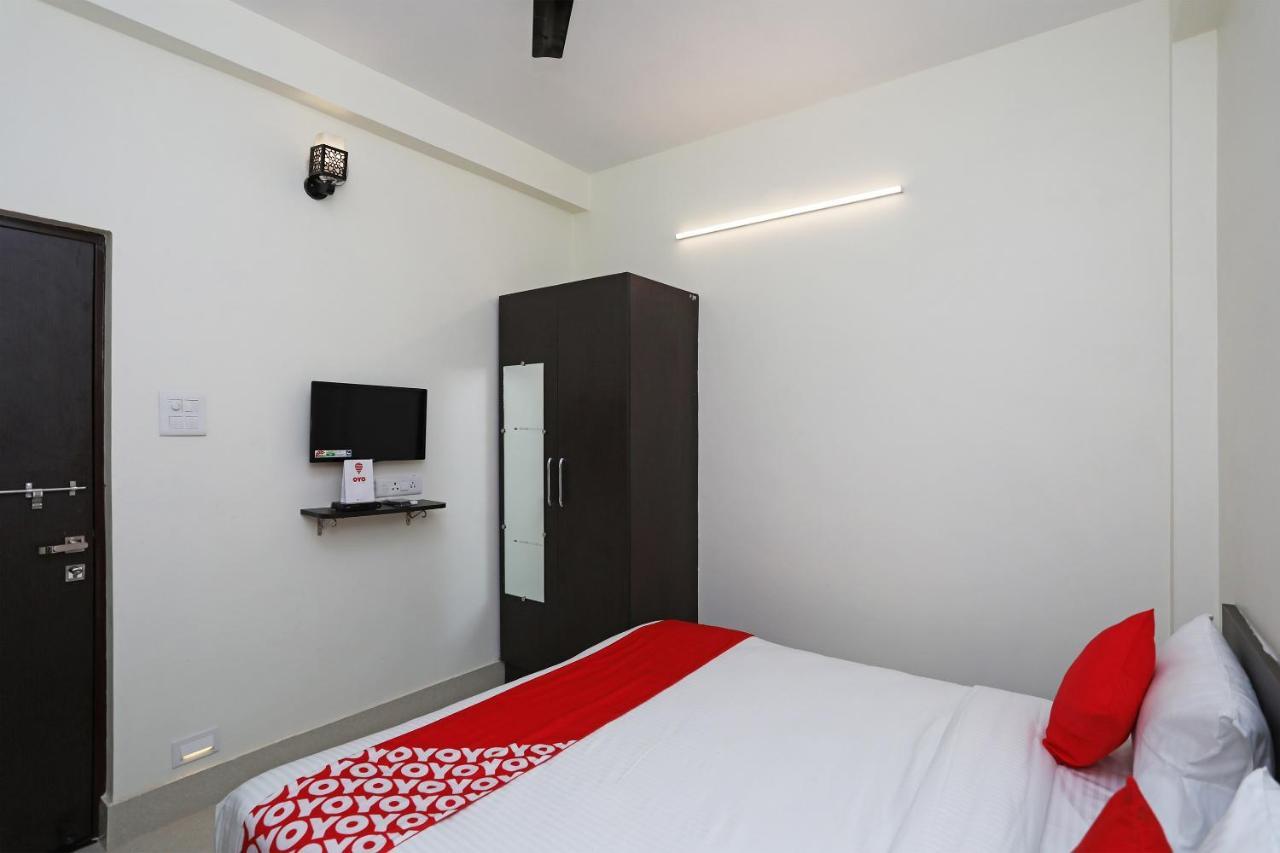 Oyo 16708 Sada Shiv Guest House Váránaszi Kültér fotó