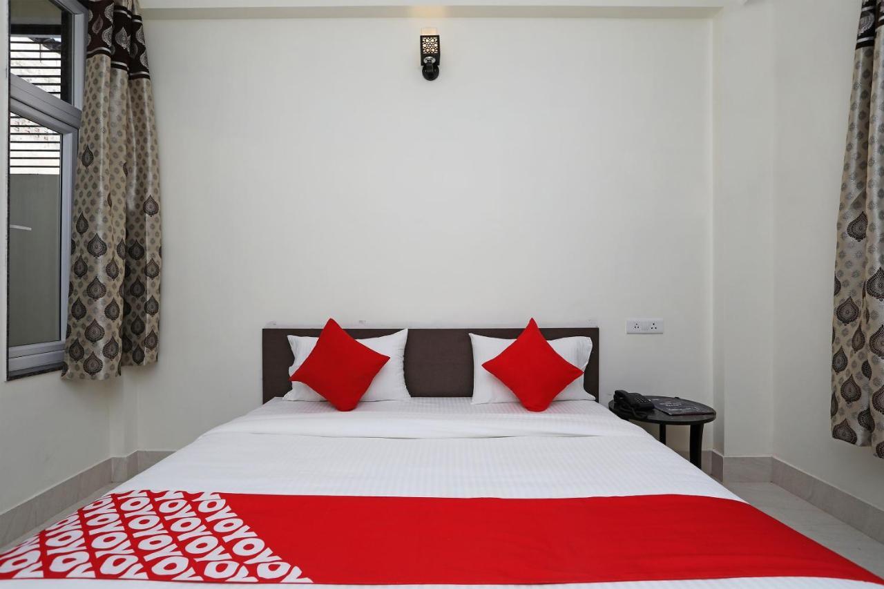 Oyo 16708 Sada Shiv Guest House Váránaszi Kültér fotó