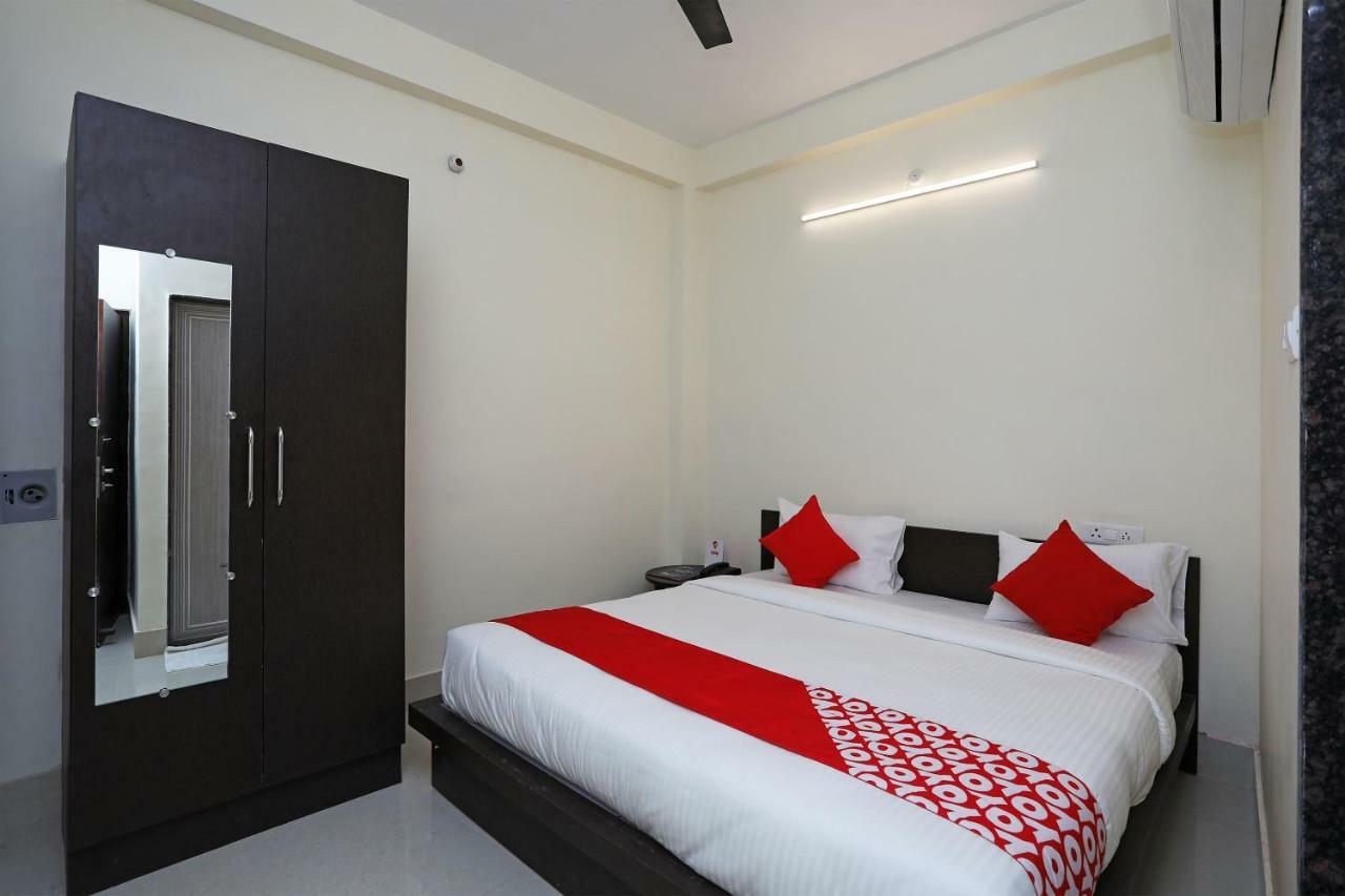 Oyo 16708 Sada Shiv Guest House Váránaszi Kültér fotó
